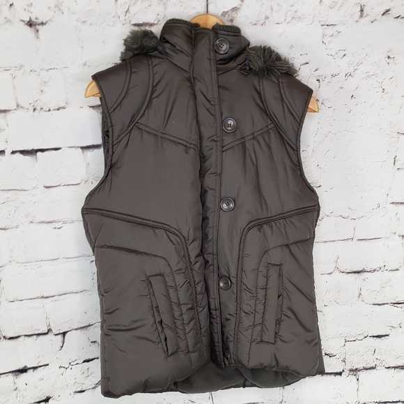Marcelle Renee Active Jackets & Blazers - NWT Marcelle Renee Removable Hood Puffer Vest XL